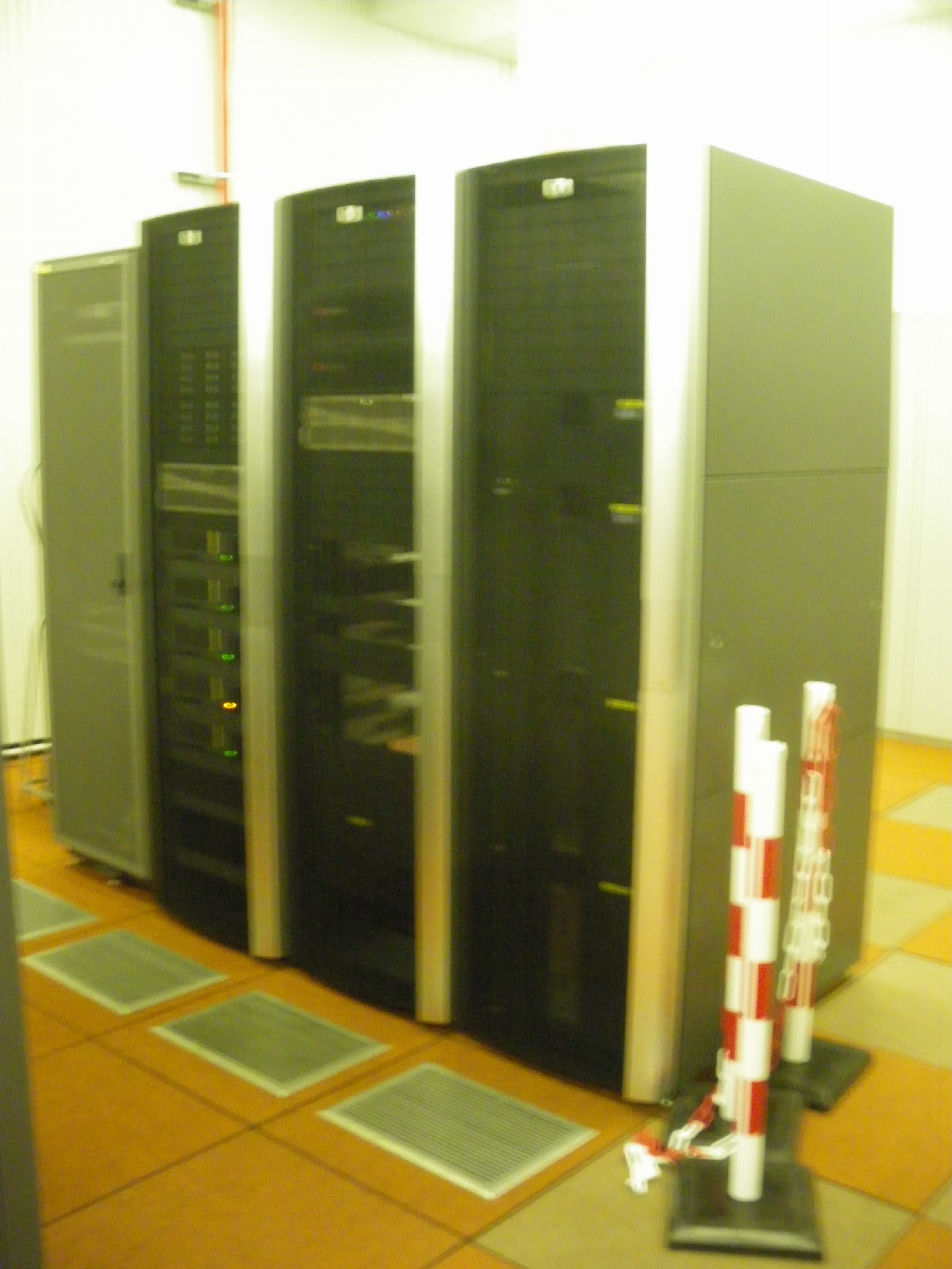 W407 server racks