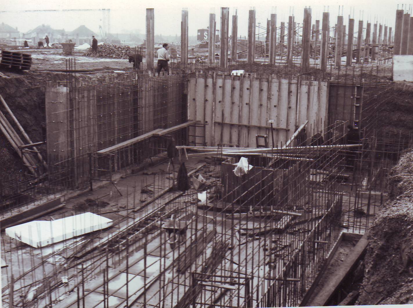 Construction of sub-structure, Dec 1964