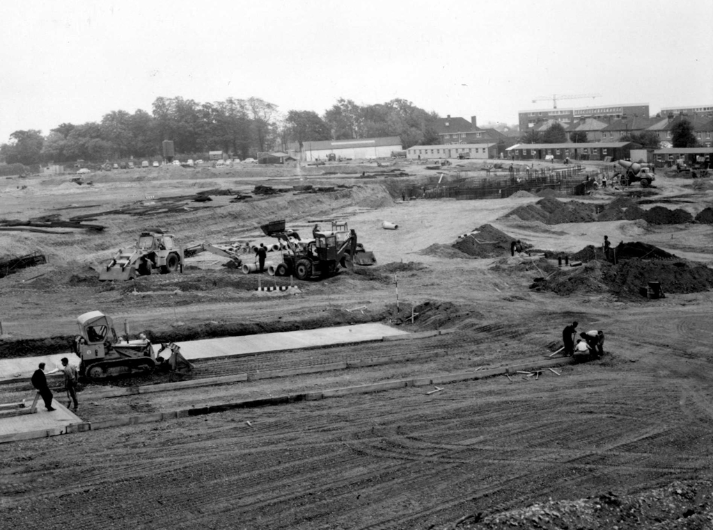Facing S towards centre of the Maybush site, Sep 1964