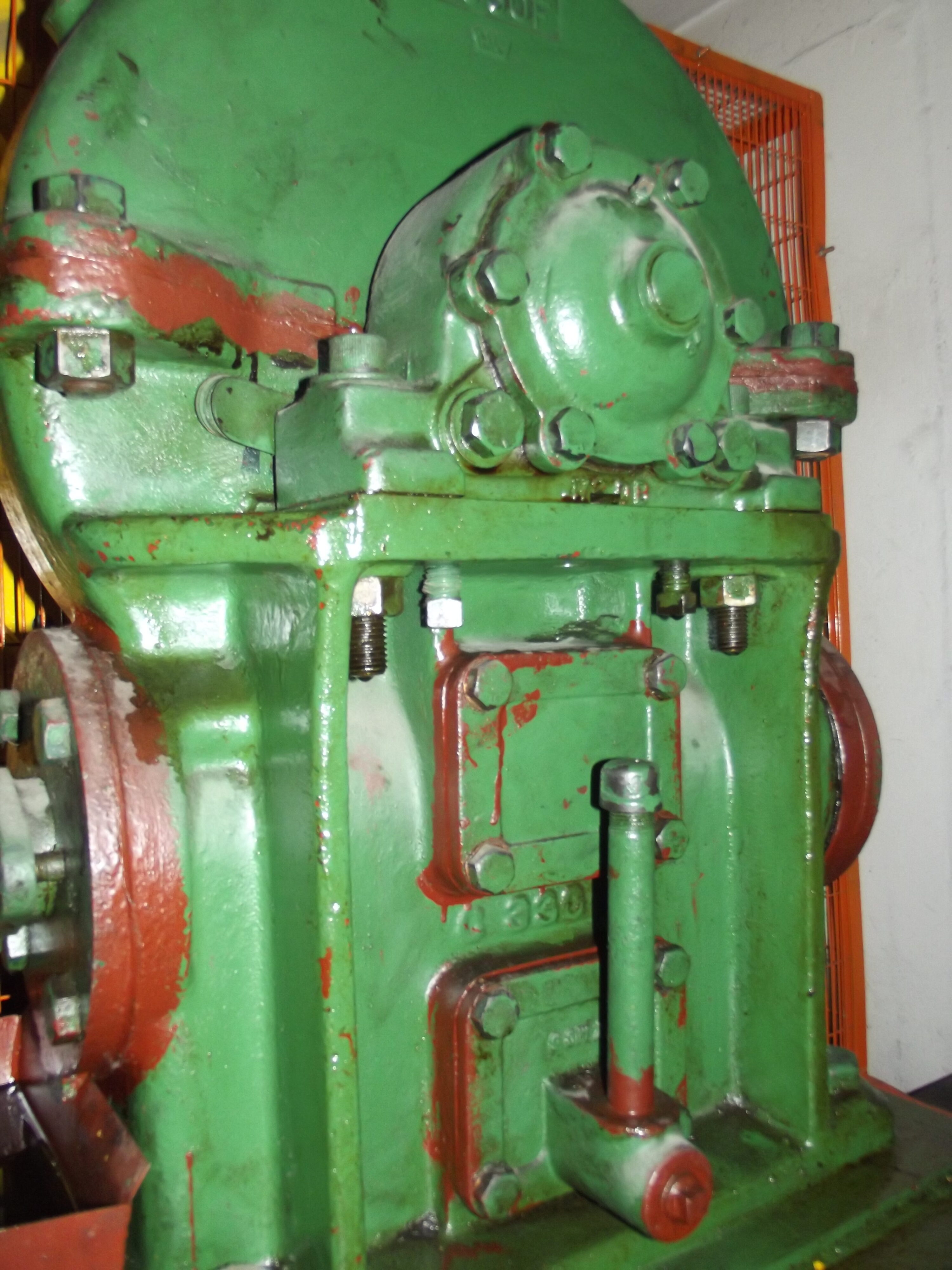 A lift's gearbox, 24 Sep 2011