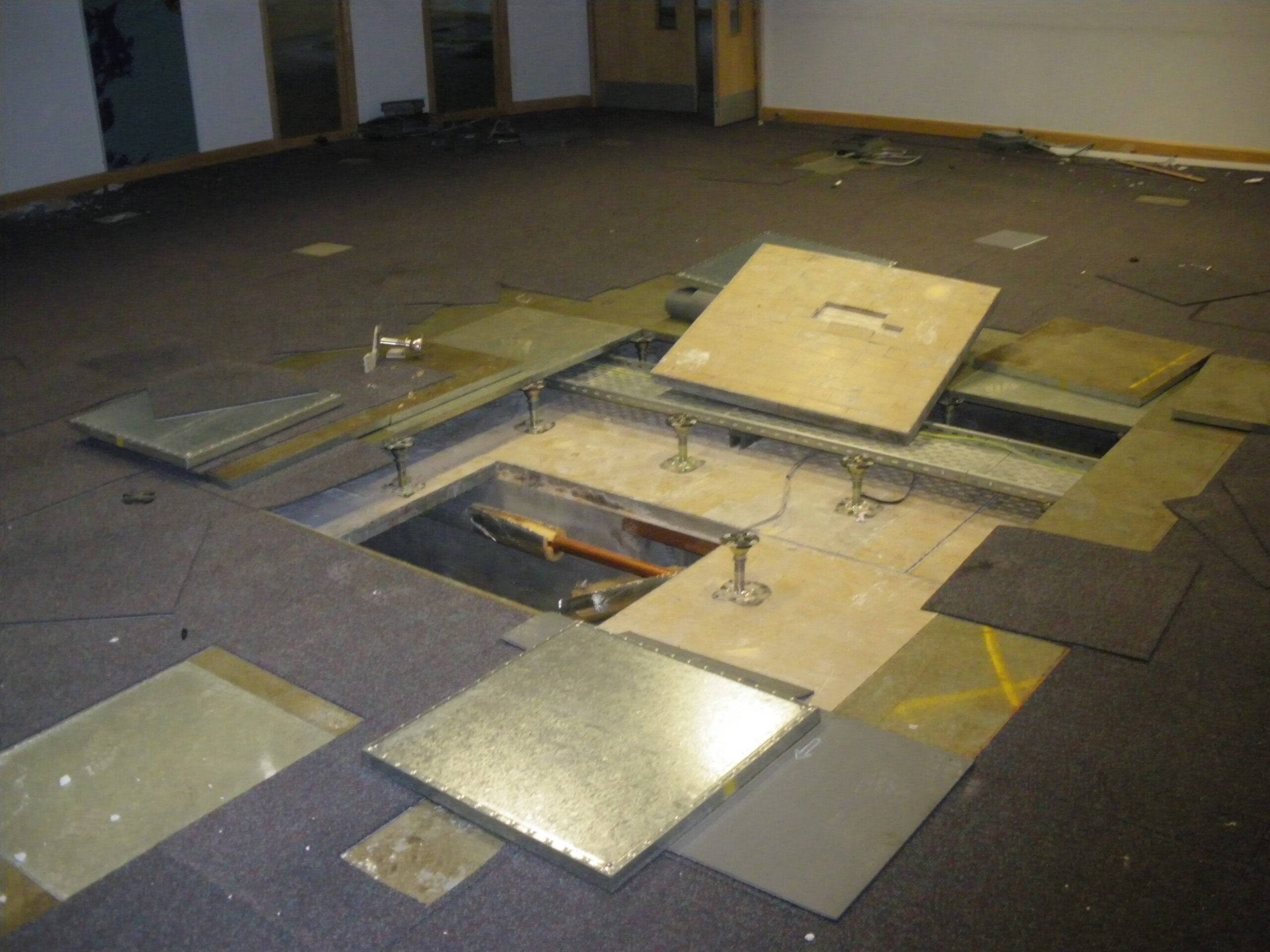Business Centre's raised floor system, 11 Sep 2011