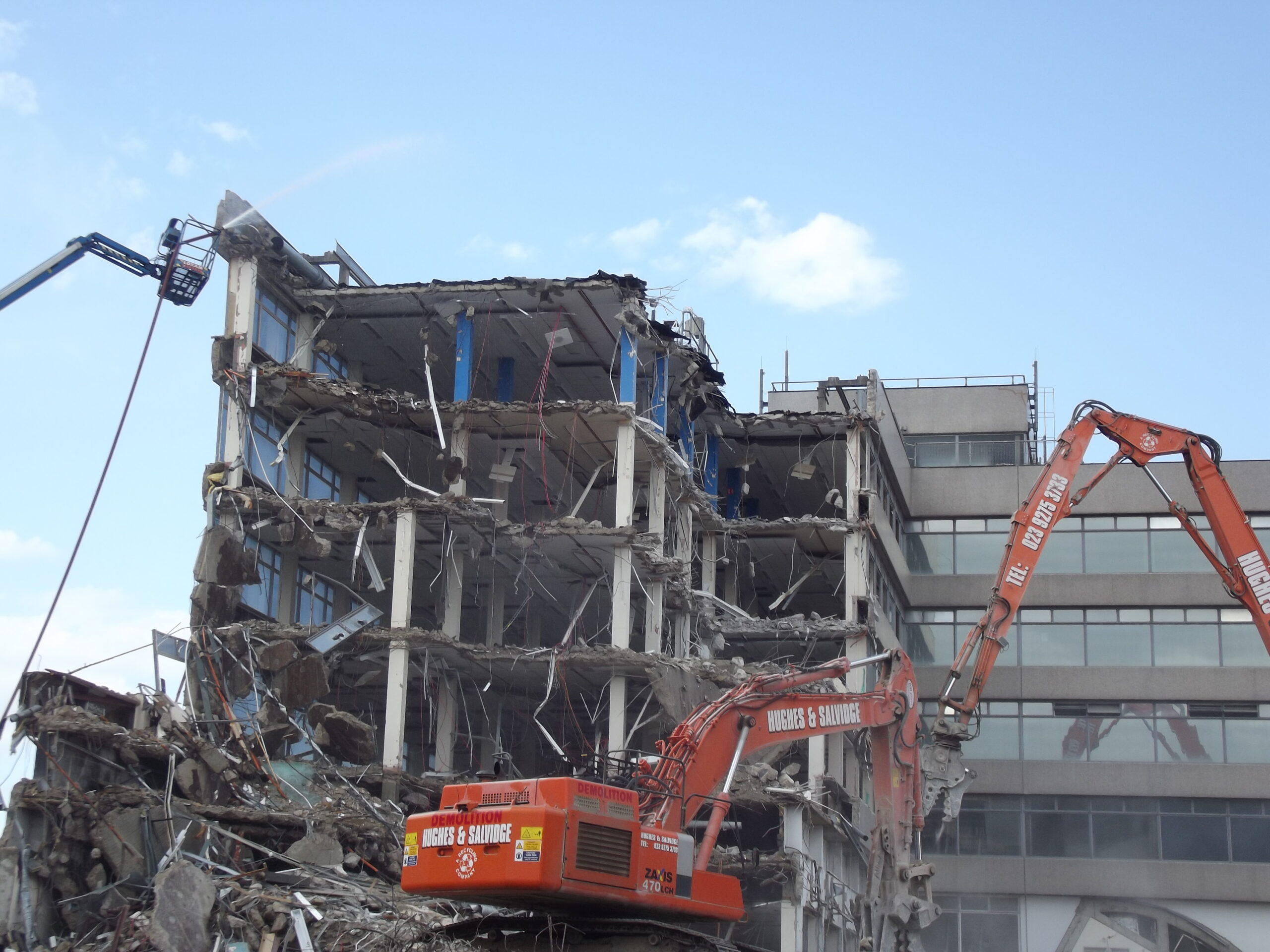 Demolition of B-C spur – 11 Apr 2012