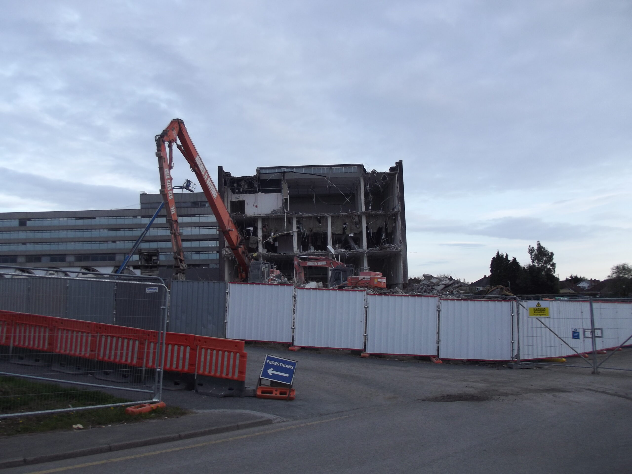 West Block demolition, 16 Apr 2012
