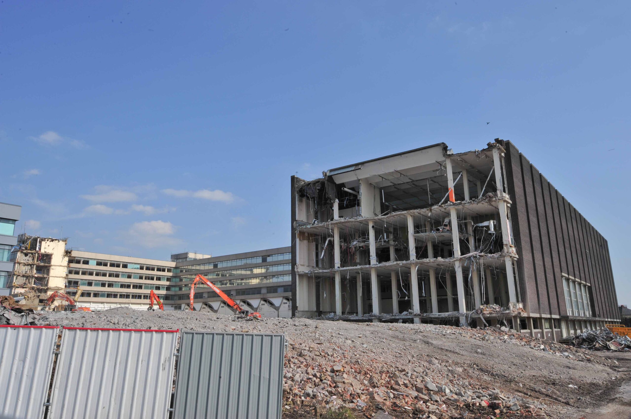 Demolition of WRB and West Block - 2 Apr 2012