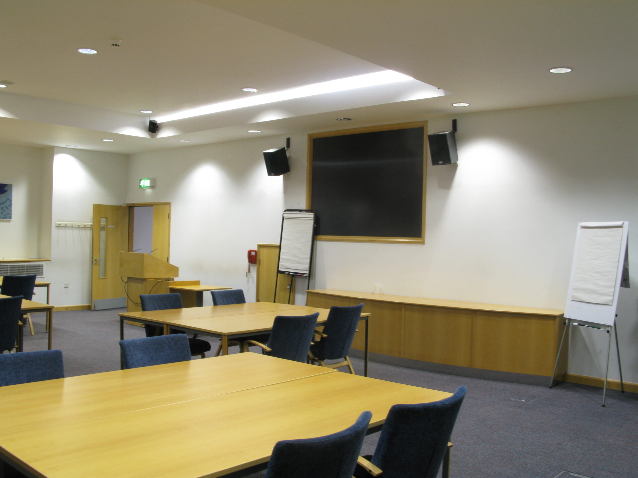 Large Conference Room (C043), Business Centre.